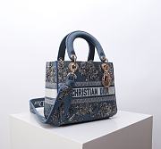 Dior Dioriviera Lady D-Lite Bag Celestial Blue White 24x11x20cm - 5