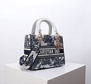 Dior Dioriviera Medium Lady D-Lite Bag White Blue 24x11x20cm - 5