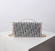 Dior 30 Montaigne Cigale Pouch with Chain Blue 20.5x11x5cm - 3
