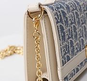 Dior 30 Montaigne Cigale Pouch with Chain Blue 20.5x11x5cm - 2