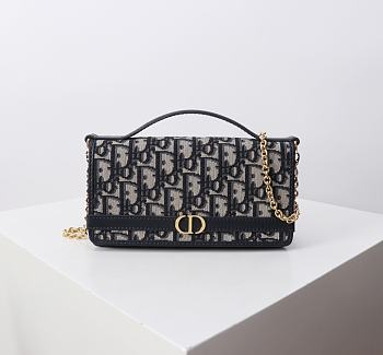 Dior 30 Montaigne Cigale Pouch with Chain Blue Oblique 20.5x11x5cm