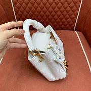 Louis Vuitton LV x TM Capucines White 21x14x8cm - 3