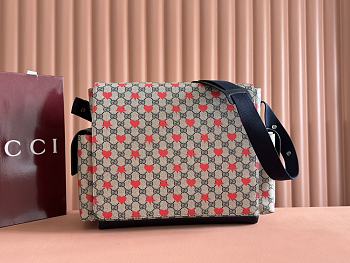Gucci Large Changing Bag Beige 45x32x15cm
