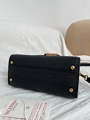 Valentino Garavani Vsling Mini Handbag Black 19x13x9cm - 6