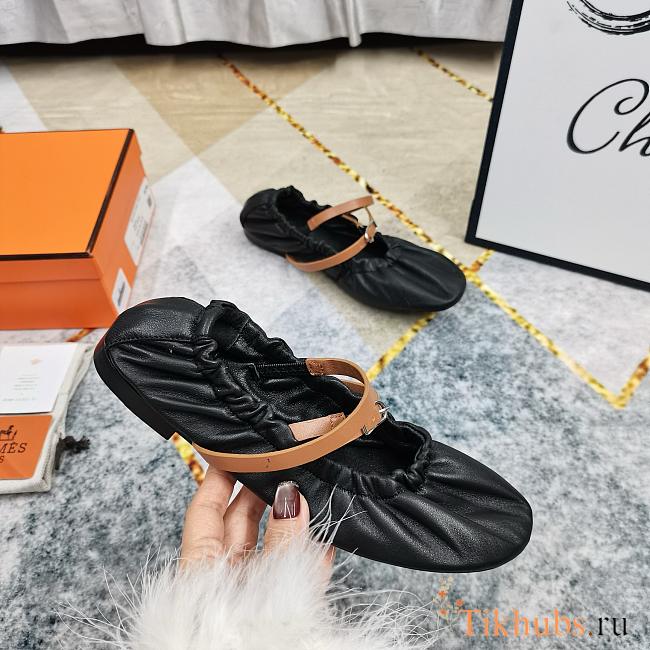 Hermes Jolly Ballet Black Flats - 1