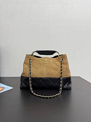 Chanel 25A Hobo Bag Tan Suede Black 35x24x12cm - 1