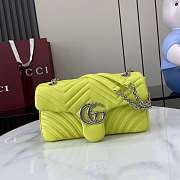 Gucci GG Marmont Shoulder Bag Bright Green 26x15x7cm - 1