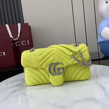 Gucci GG Marmont Shoulder Bag Bright Green 26x15x7cm