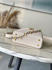Louis Vuitton LV Mini Capucines Quartz White 21x14x8cm - 6