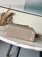 Louis Vuitton LV Grey Capucines BB 27x18x9cm - 3