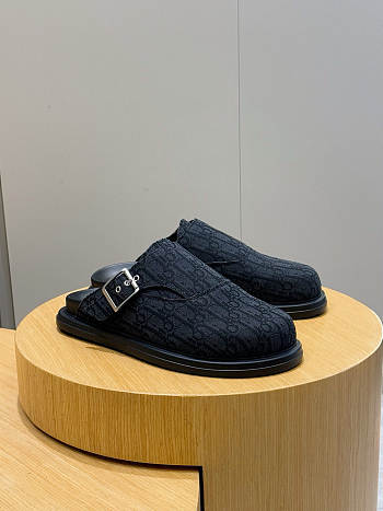 Dior Aqua Mule Black