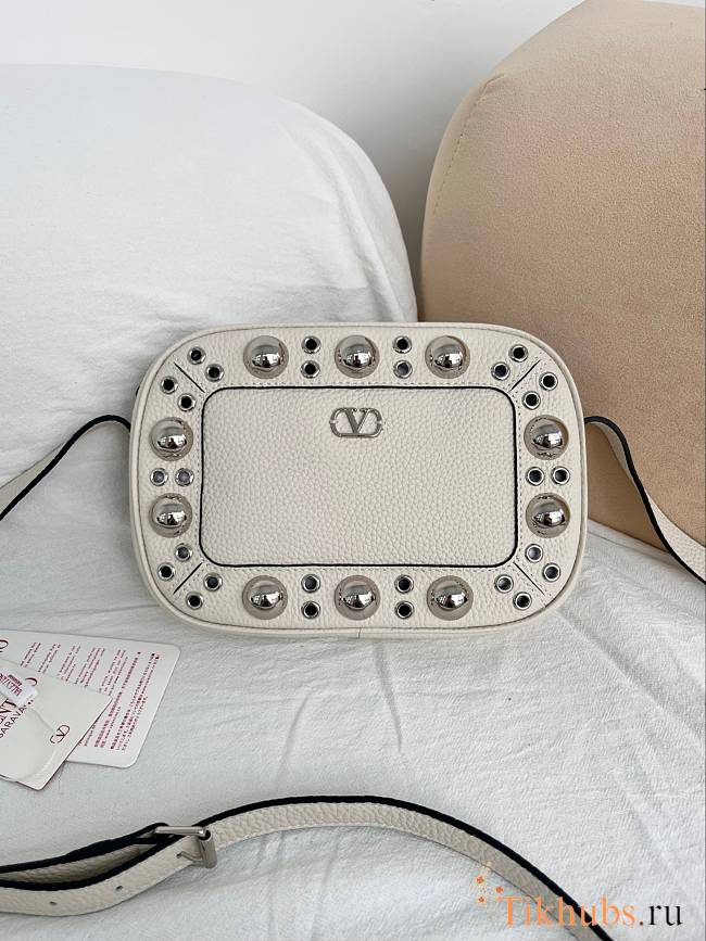 Valentino Garavani Nellcôte Crossbody Bag White 23x16x6cm - 1