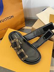 Louis Vuitton LV Mule Pool Pillow Flat Comfort - 4