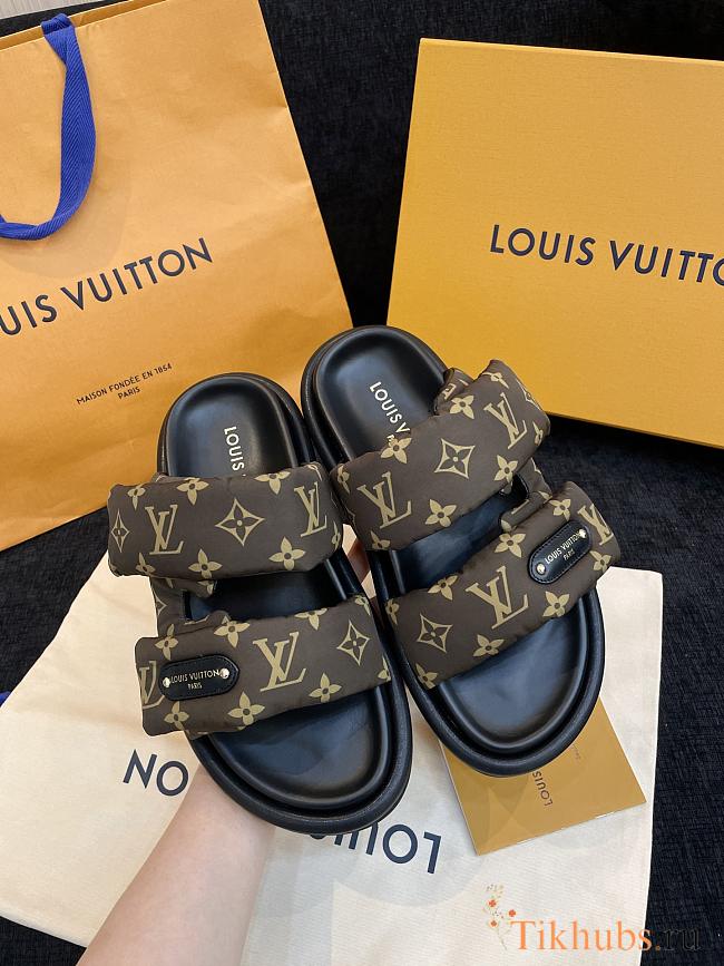 Louis Vuitton LV Mule Pool Pillow Flat Comfort - 1