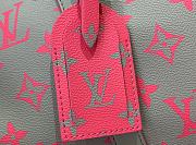 Louis Vuitton LV Keepall Bandoulière 35 Gray/Pink 34x21x16cm - 2