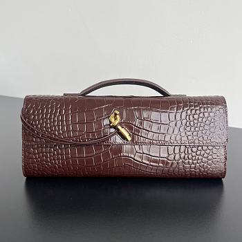 Bottega Veneta Andiamo Clutch Crocodile Red Wine Bag 31x13x3cm