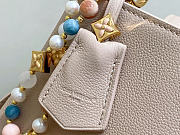 Louis Vuitton LV Capucines MM Souple Grey Beige 33x24x12cm - 2
