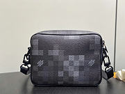 Louis Vuitton LV Nil Messenger Black 25x17.5x11cm - 3
