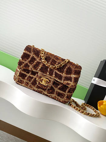 Chanel Flap Bag Yellow Sequins 21x14x8cm