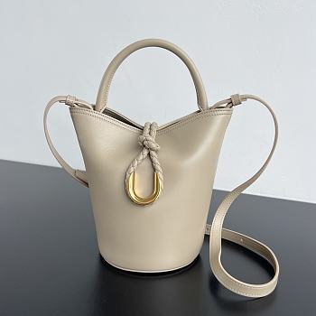 Bottega Veneta Small Liberta Bucket Beige 22x18x15cm