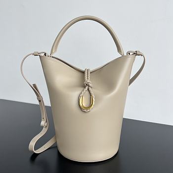 Bottega Veneta Medium Liberta Bucket Beige 30x18x18cm