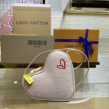 Louis Vuitton LV Heart Pink Bag 22x16x6cm