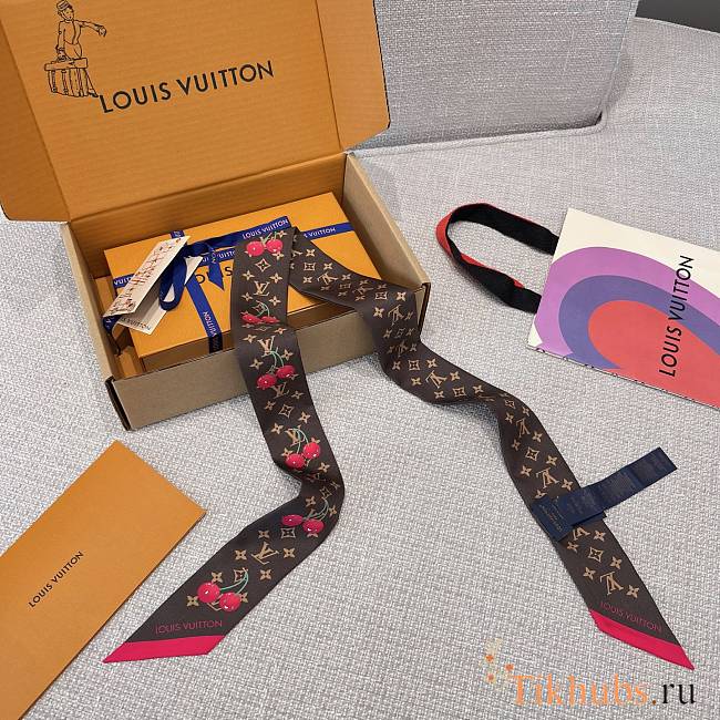 Louis Vuitton LV x TM Cherry Brown Long Scarf 120x5cm - 1
