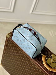 Louis Vuitton LV Locker Dopp Kit Blue 23x13x12cm - 3
