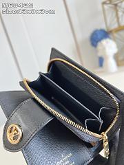 Louis Vuitton LV Juliette Wallet Monogram 13x9x3cm - 3
