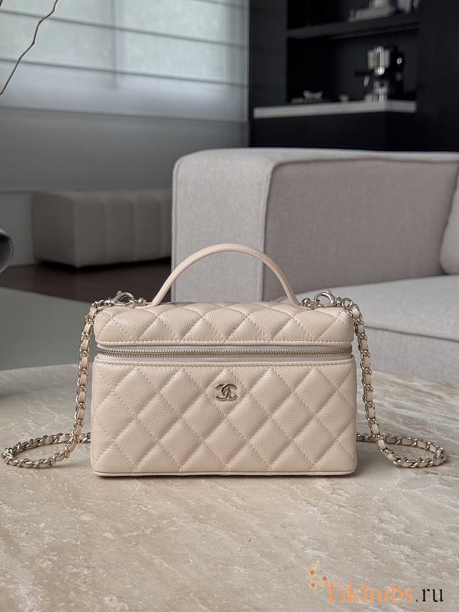 Chanel Top Handle Vanity Case Beige Caviar 17x19.5x5.5cm - 1