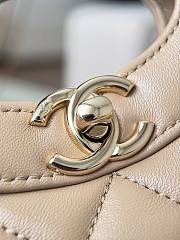 Chanel Mini 31 Bag Beige Leather 23x22x5.5cm - 6
