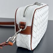 Bottega Veneta Small Intrecciato Camera Bag White 24.5x15x6cm - 4