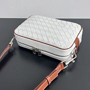 Bottega Veneta Small Intrecciato Camera Bag White 24.5x15x6cm - 2