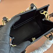 Gucci Diana Small Black Tote Bag 20x16x10cm - 2