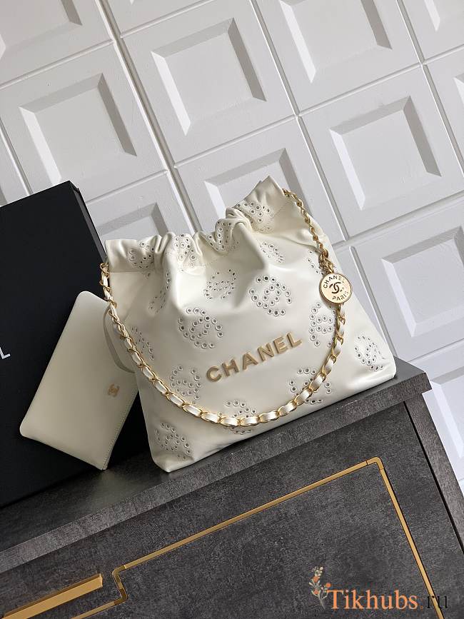 Chanel 22 Handbag Calfskin Gold White 35x37x7cm - 1