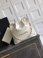 Chanel 22 Handbag Calfskin Gold White 35x37x7cm - 1