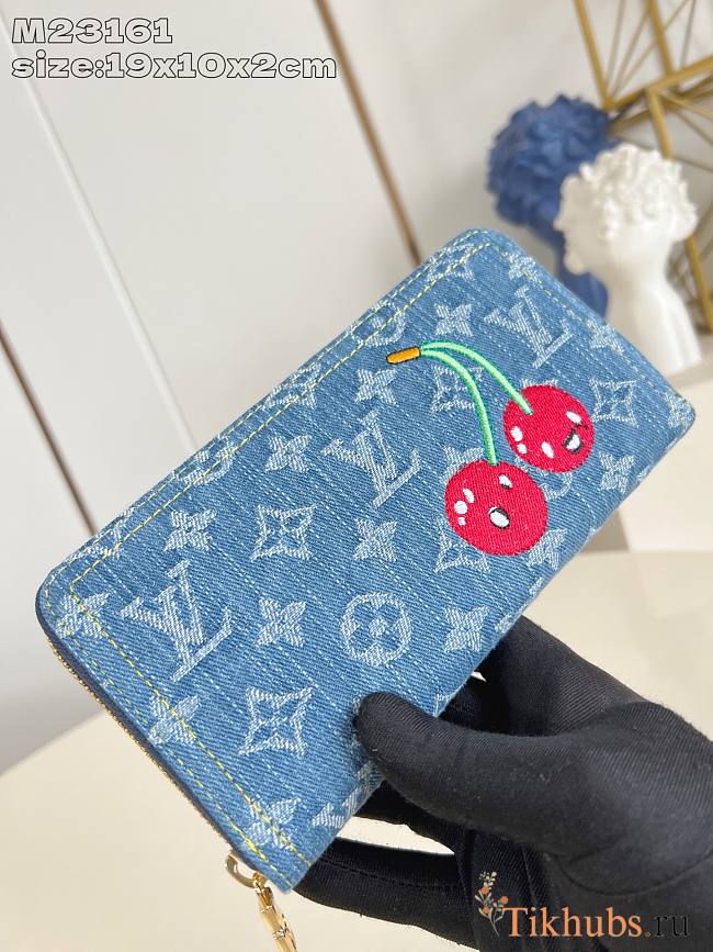 Louis Vuitton LV x TM Zippy Wallet Cherry Denim 19.5x10.5x2.5cm - 1