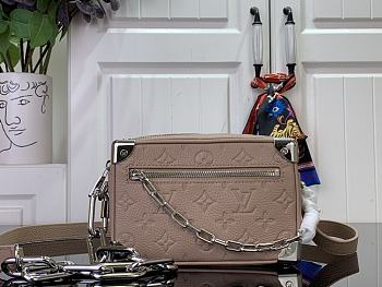 Louis Vuitton LV Mini Soft Trunk Box Beige Bag 18.5x13x8cm