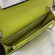 Gucci GG Marmont Wallet On Chain Beige Green 20x12.5x4cm - 2