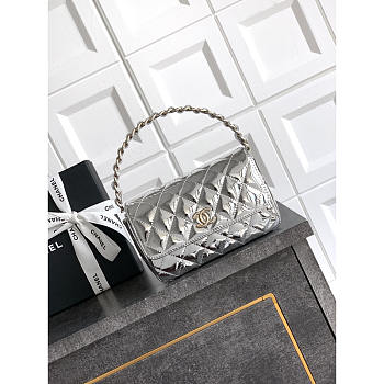 Chanel Flap Bag Shiny Silver 18.5x10.5x8cm