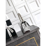 Chanel Flap Bag Shiny Silver 18.5x10.5x8cm - 4