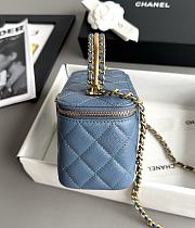 Chanel Vanity Case Handle Blue Caviar Gold 19x12x4cm - 3