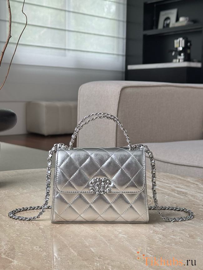 Chanel Top Handle Silver 14.5x11.5x5.5cm - 1