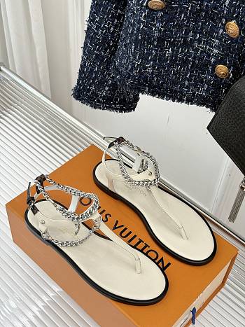 Louis Vuitton LV Vibe Flat Thong Vanilla