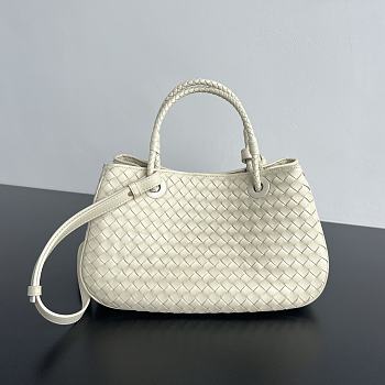 Bottega Veneta Basket Bag Cream 31x18.5x16cm