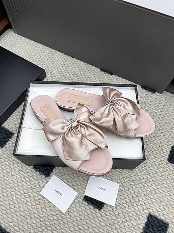 Chanel Pink Slides 05