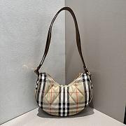 Burberry Horseshoe Crossbody Bag Beige 24x18x7cm - 5