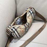 Burberry Horseshoe Crossbody Bag Beige 24x18x7cm - 4