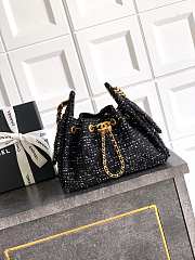Chanel 25 Small Handbag Black Tweed 30x26x14cm - 1
