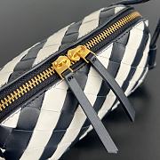 Bottega Veneta Concert Pouch 18.5x11.5x8.5cm - 2